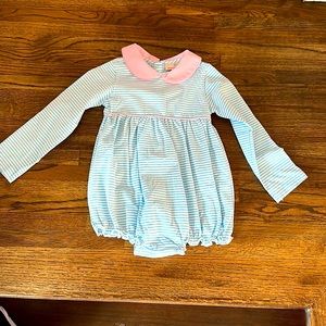 Never worn, Smockingbird bubble